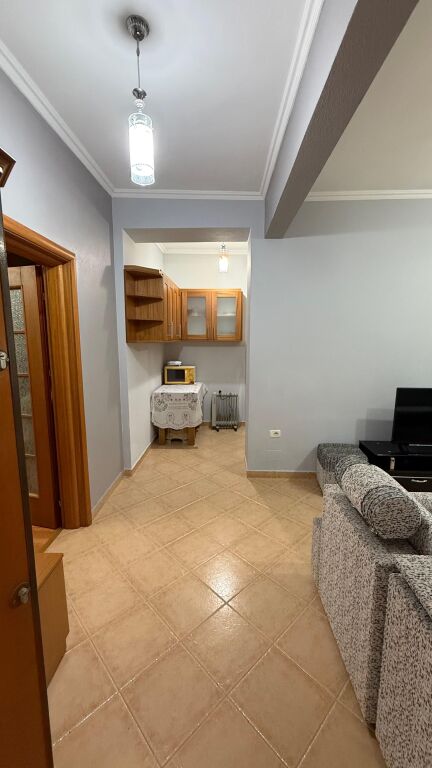 Affitto, Appartamento 1+1, Vicino alla Guardia, Tirana - 50.000 Leke | 65 m²