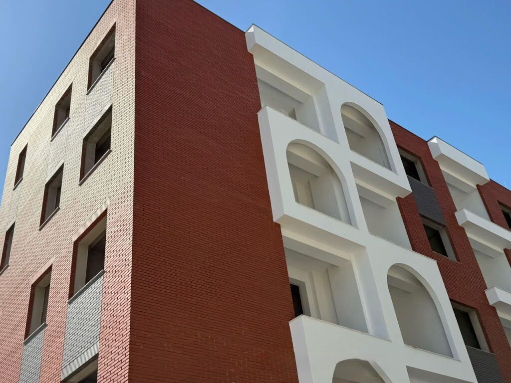 🔥 OCCASIONE | 1,050 €/M² 🔥  🏡 VENDESI APPARTAMENTO 2+1 + 2 BAGNI 📍 Lakeside Residence – Lago di Paskuqan