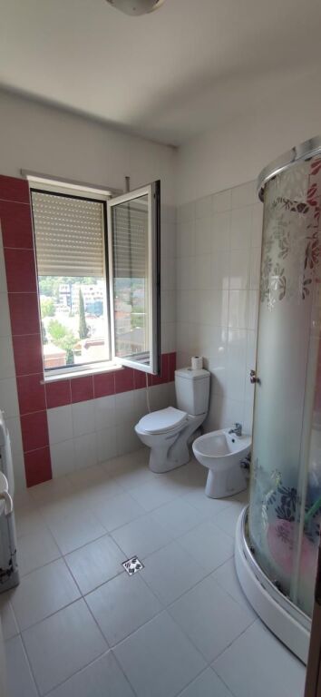 Apartament 2+1 per qera tek Qyteti Studenti!