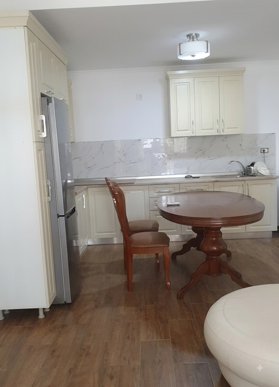 1+1 ME QIRA VILAT AMERIKANE 350 €