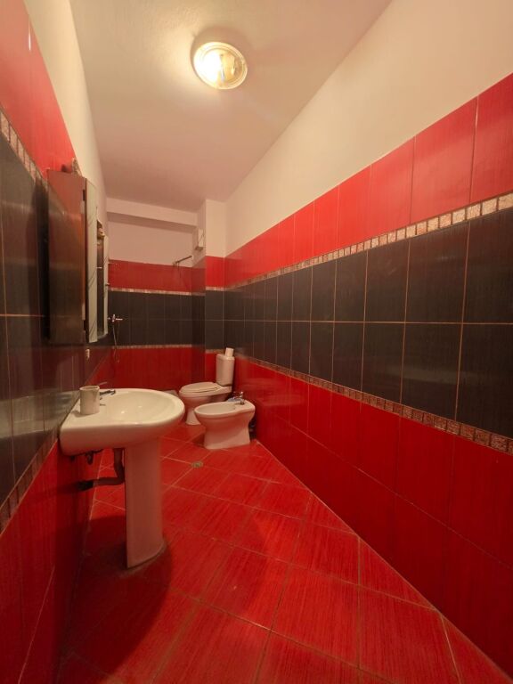 🏡 Apartment 2+1 for rent  📍 Astir, near bar 2 palmat 💰 Price: 40,000 leke  