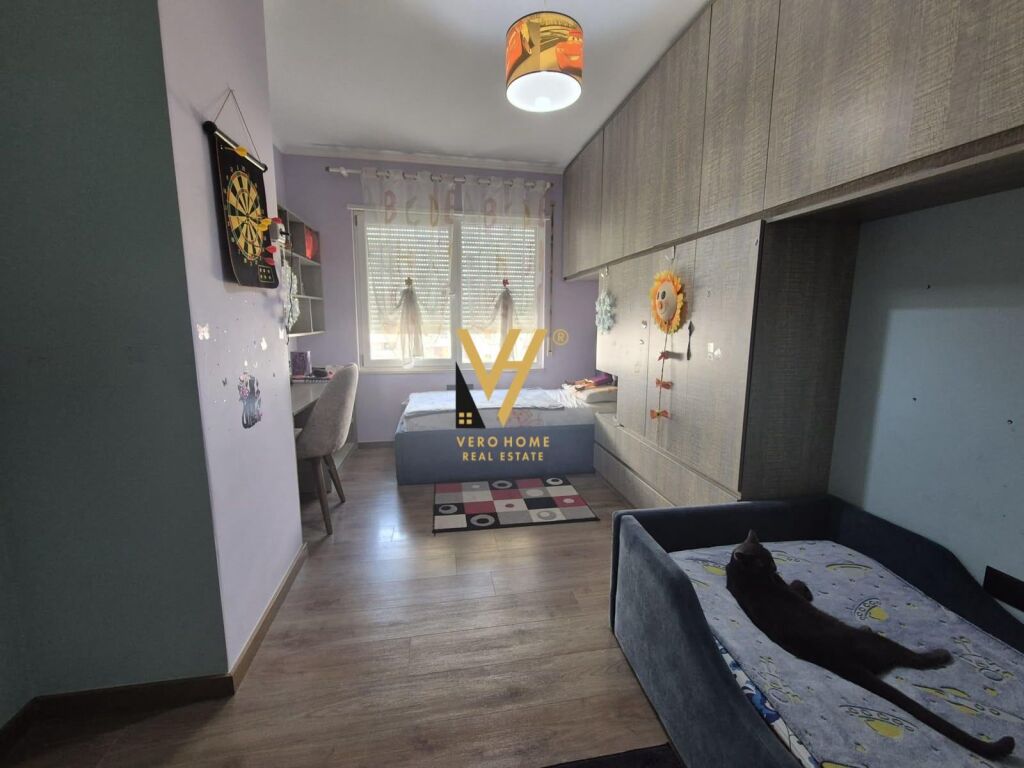 JEPET APARTAMENT 2+1+BLK ME QIRA TE KOMUNA E PARISIT 90.000 LEKE