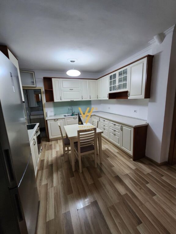APPARTAMENTO 1+1+BLK IN AFFITTO IN VIA ELBASAN 70.000 LEKE
