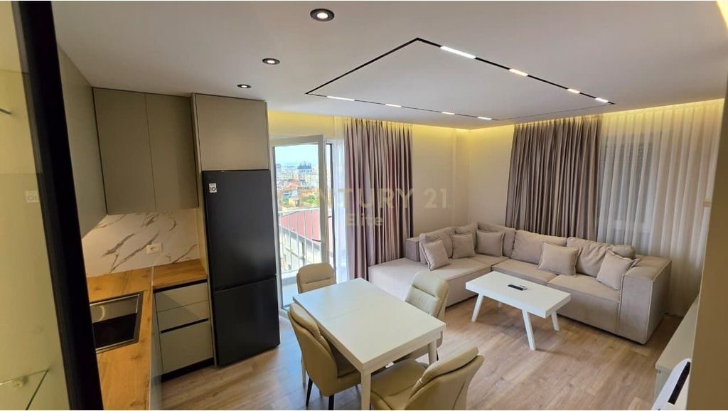 FOR RENT APARTMENT 2+1+PARKING SPACE IN XHAMLLIK!