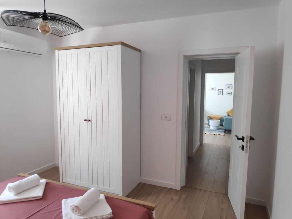 Apartament 1+1 tek Brryli