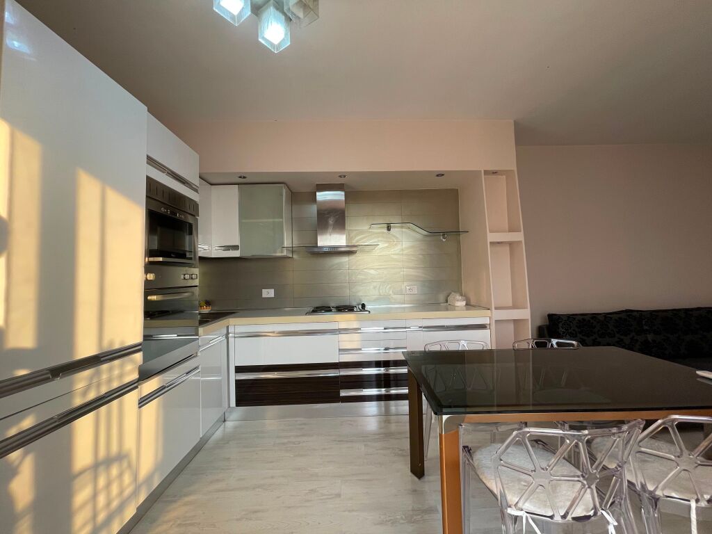 Apartament 1+1 per qira tek Brryli.