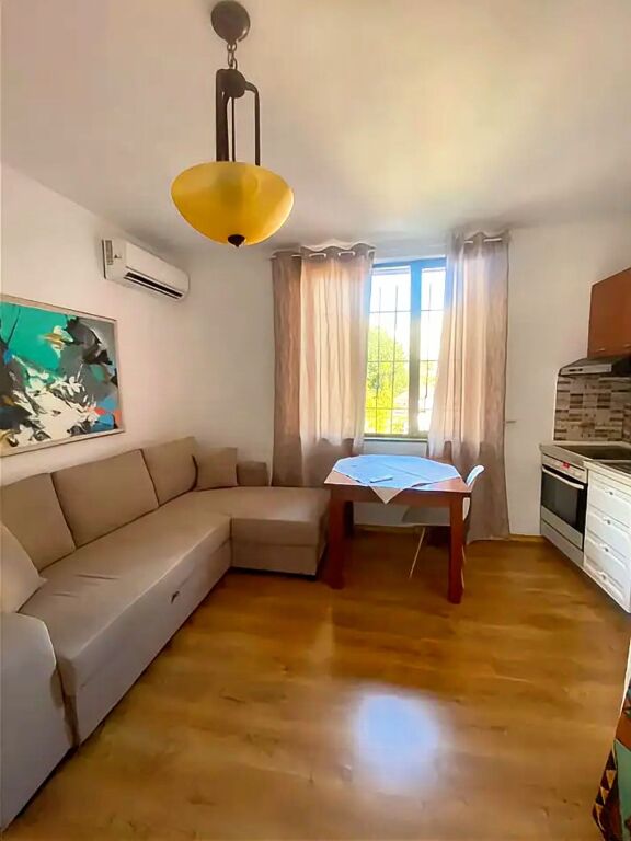 🏠 Appartamento 1+1 in Affitto – Centro, Viale Zogu i Parë