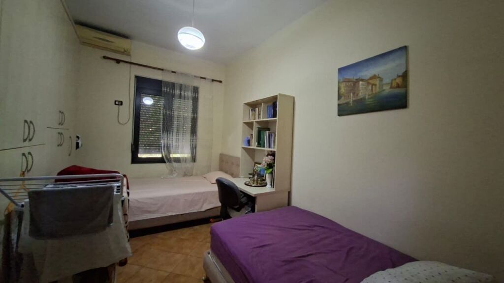 Apartment 3+1, Shallvaret!