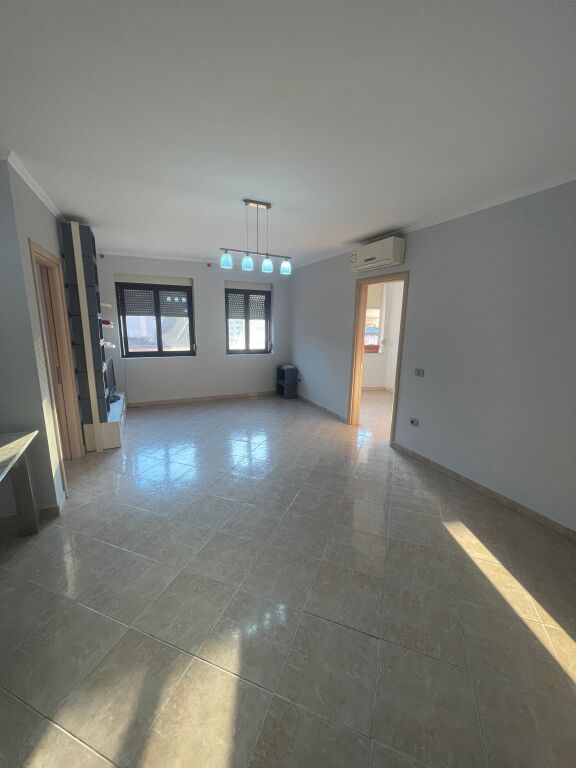 For rent in block 2+1 for office