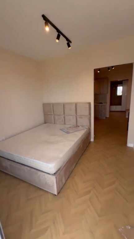 Shitet Apartament 1+1 te Shkembi Kavajes