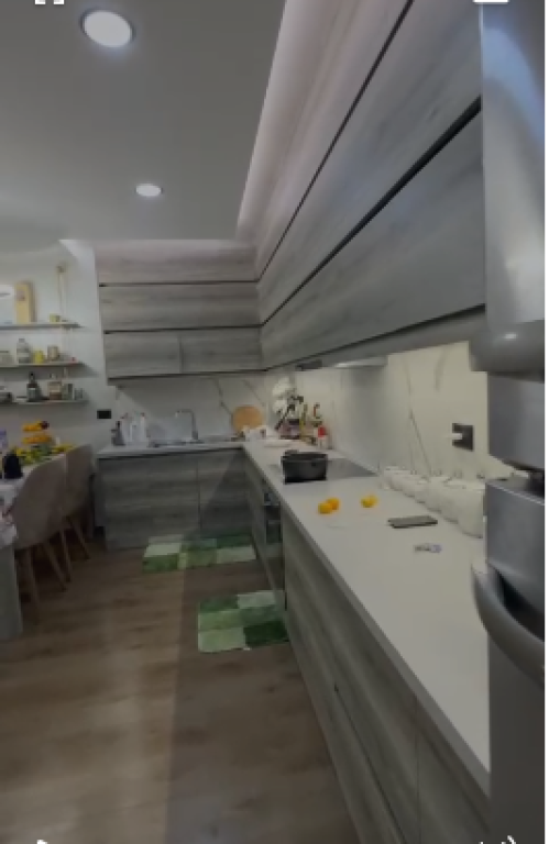 Apartament 2+1 me Qira Komuna e Parisit Tirane