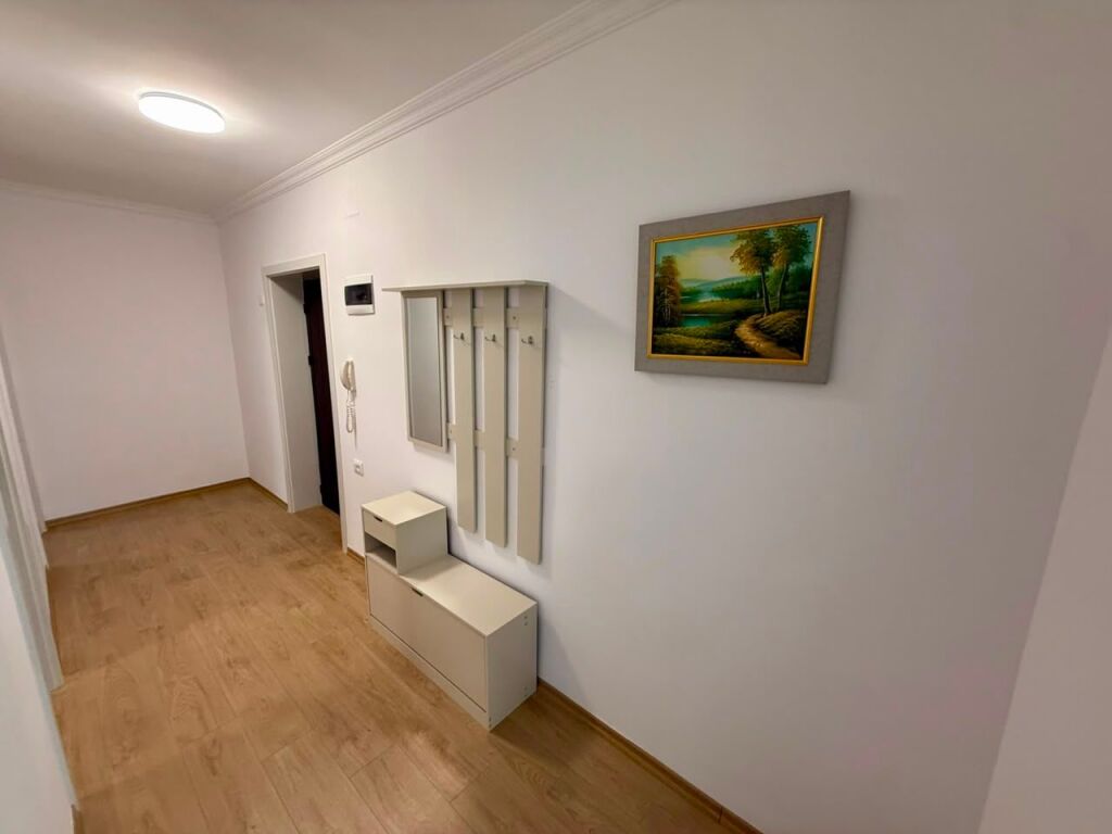 📣 AFFITTO SUPER Appartamento 2+1 con 2 Bagni 📍 Centro, Vicino al Mercato Nuovo ✨ 💶 Prezzo 1.000 Euro