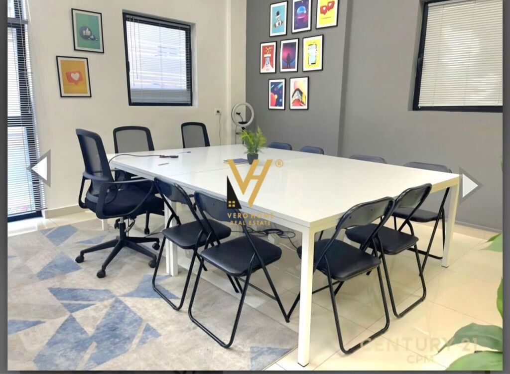 UFFICIO IN VENDITA 54 M2 IN PIAZZA WILLSON 210.000 EURO