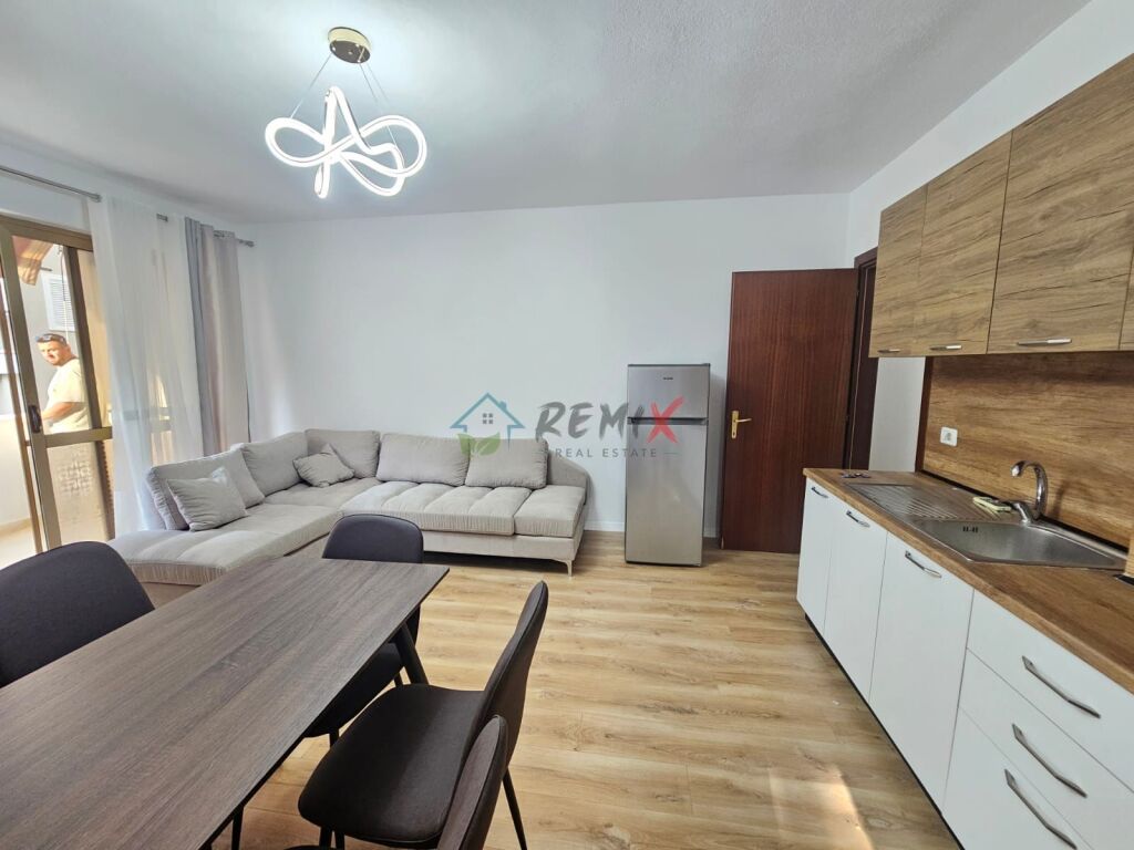 🏡 INVESTIM PRANË DETIT – 1+1 NË GOLEM
