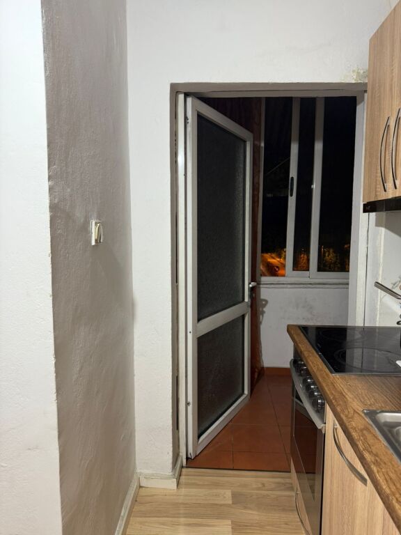 Qera | Apartament 1 + 1 | Stacioni i Trenit | 550 €/muaj