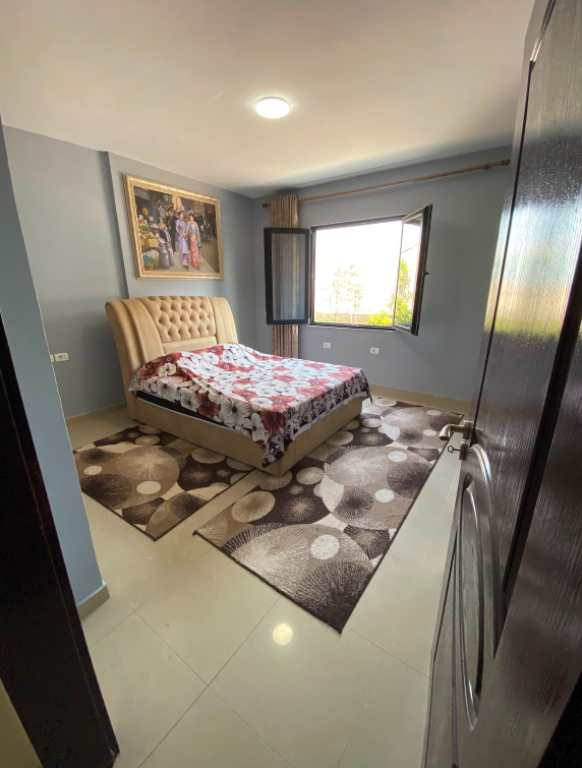 Appartamento 2+1+2 con Veranda in Vendita ad Astir, vicino al Bar Oksigjen