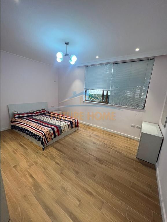 Qera, Apartament 1+1+Post Parkimi, Rruga e Kavajës, Tiranë.