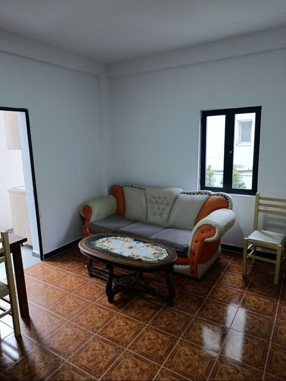 Affitto | Garsoniere | Qyteti Studenti | 300 €/mese