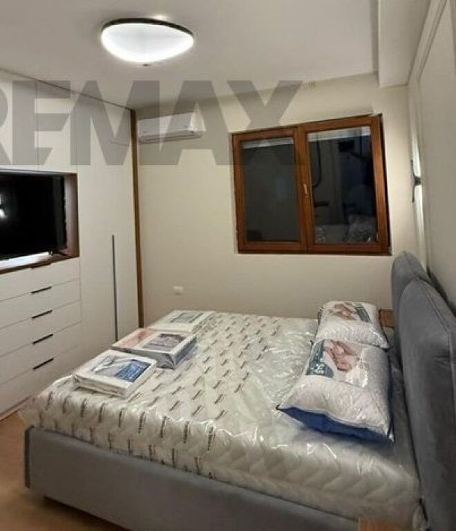 Jepet me qira apartament 2+1, Bulevardi Zogu I  ID: 530481001-1385