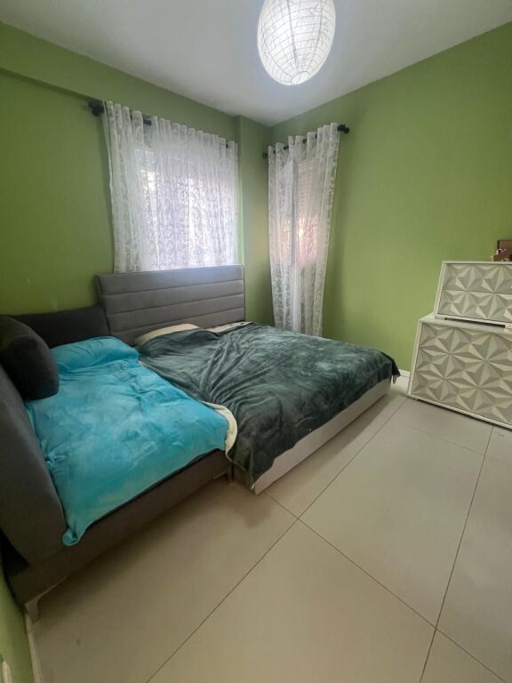 Apartment for sale 1+1, red school