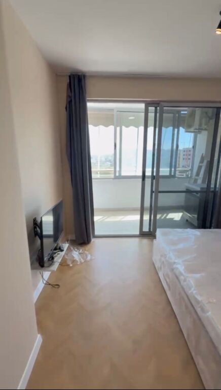 Shitet Apartament 1+1 te Shkembi Kavajes