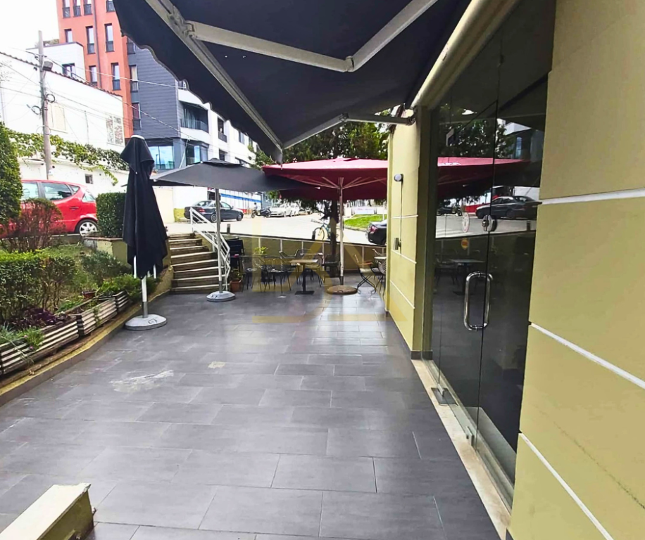 Ambient Biznesi për Shitje – Bar-Kafe, Rruga “Drago Siliqi”, Tiranë