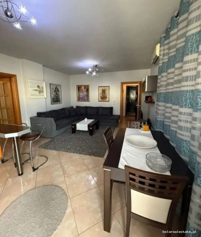 Appartamento In Affitto 2+1 Vicino al Vecchio Nisharaku (ID B2202043) Tirana