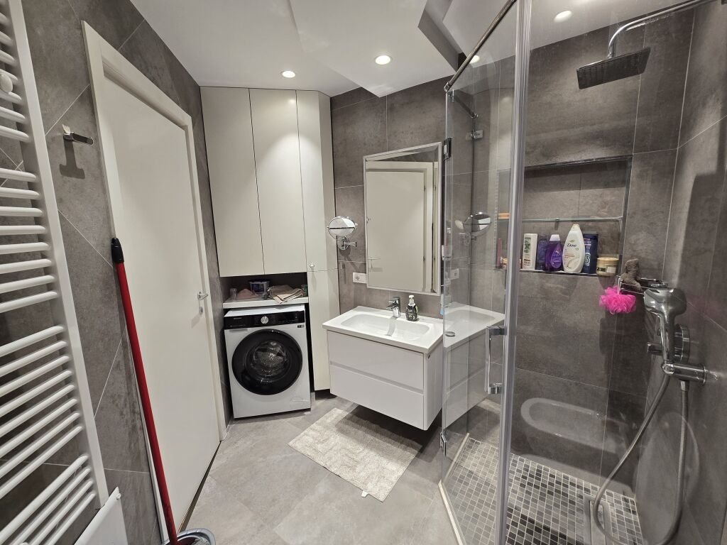 Apartment 2+1+2 for rent at REzidenca Alba at 21