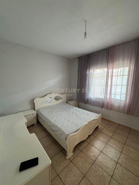 PRIVATE 1-FLOOR HOUSE FOR SALE📍 Tirana 199,000 € 19,900,000 Lek