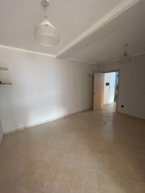 For rent in block 2+1 for office