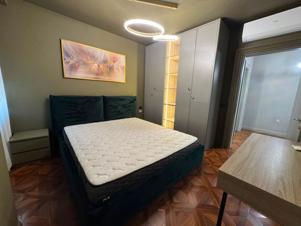 Qera, Apartament 3+1+2, Zogu i Zi, Tirane Empire72803