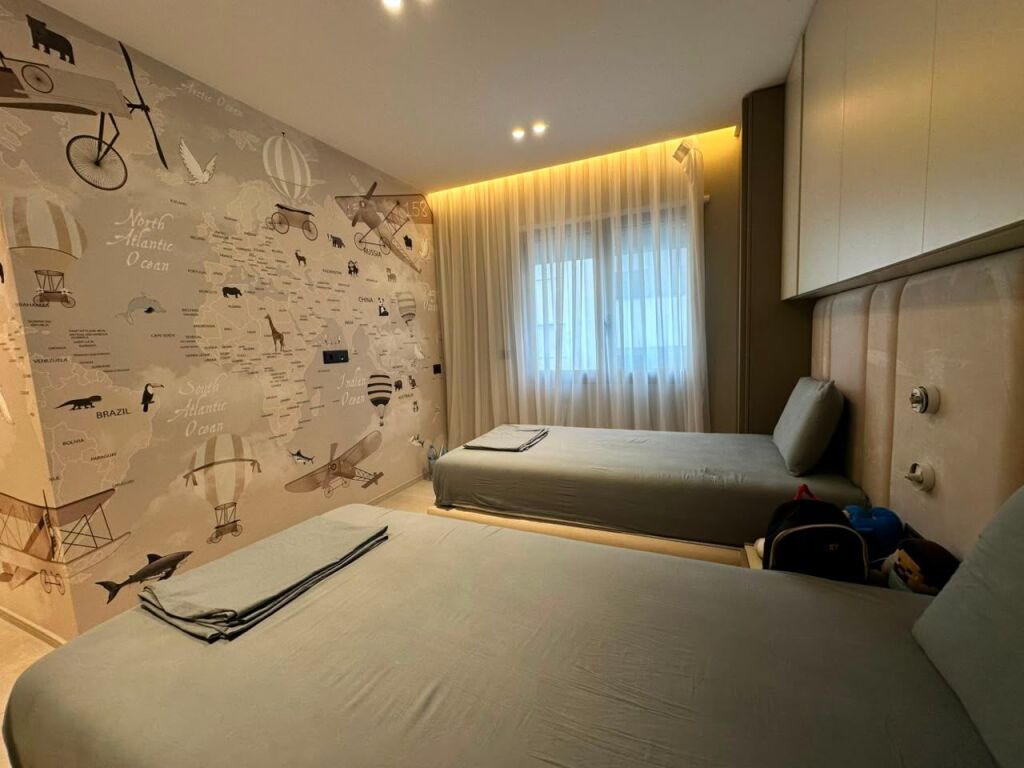 Apartament luksoz për shitje LISTË EKSKLUZIVE | Lungomare, Vlorë
