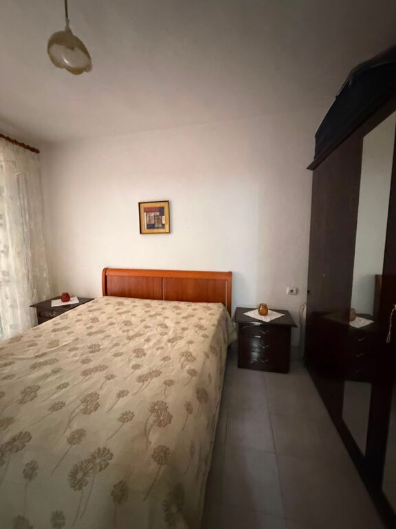 Qera | Apartament 1 + 1 | Medreseja | 400 €/muaj