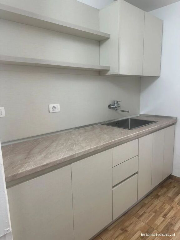 Office For Rent 3+1 at Zogu i Pare Boulevard (ID BZ21027) Tirana