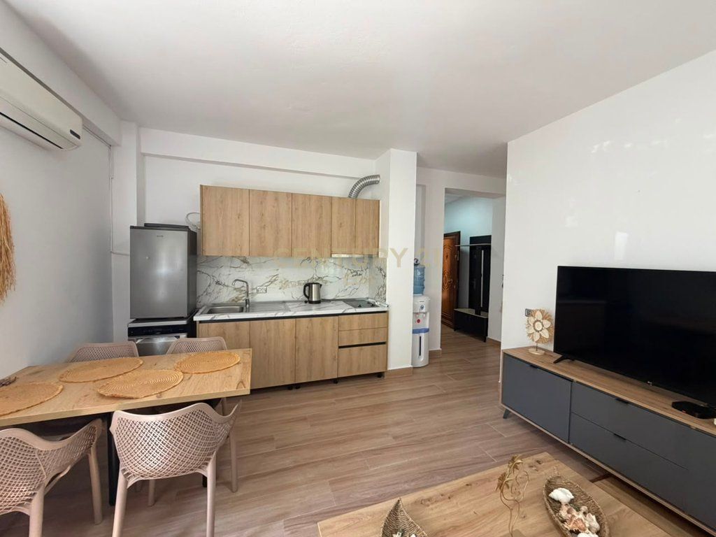 Apartament 2+1 Për Shitje në Mali i Robit, Durrës 200 Metra Nga Deti !