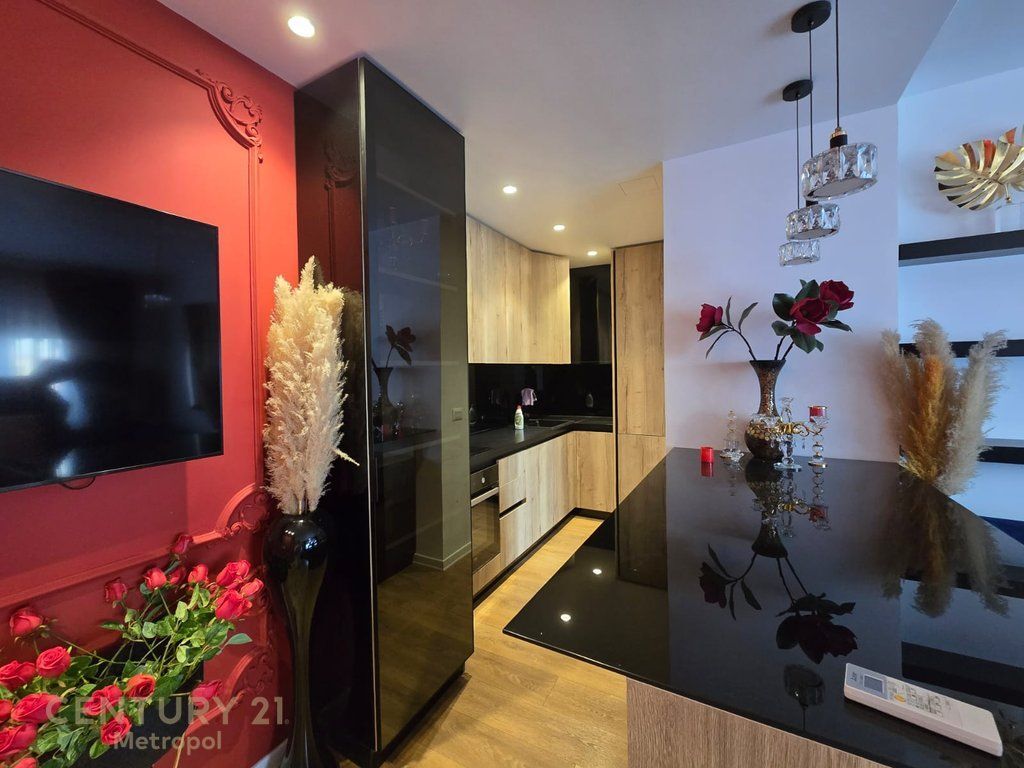For Rent Modern Apartment 1+1+ Parking Spot on Kosovarëve Street! 1,021 € /Month 95,000 Lek /Month