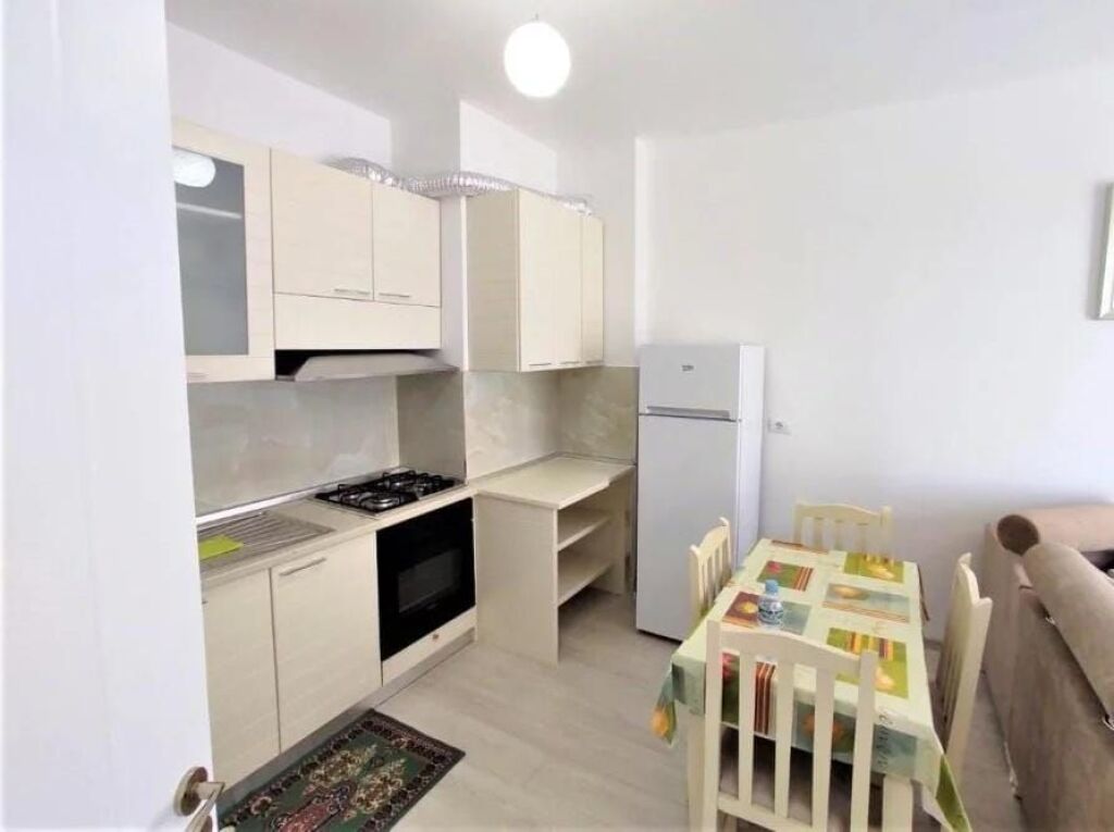 Appartamento 3+1+Posto auto in affitto "Kinostudio"