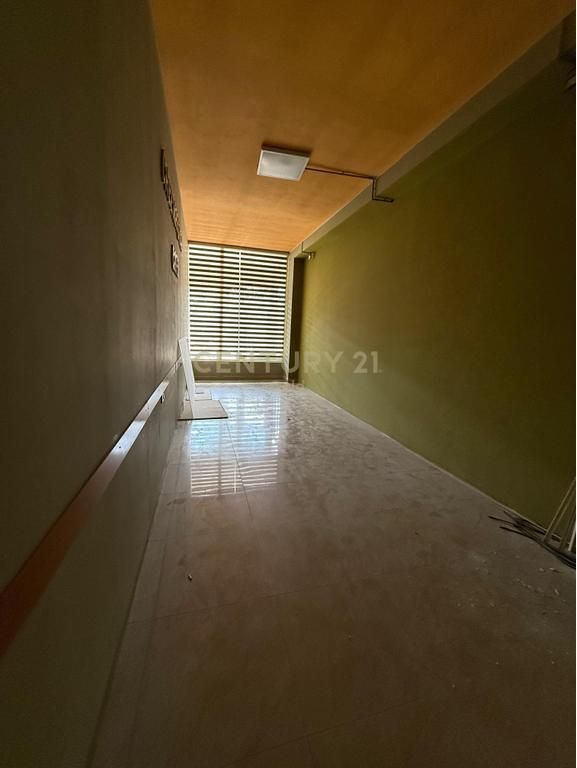 MULTIFUNCTIONAL COMMERCIAL SPACE FOR RENT NEAR CASA ITALIA!