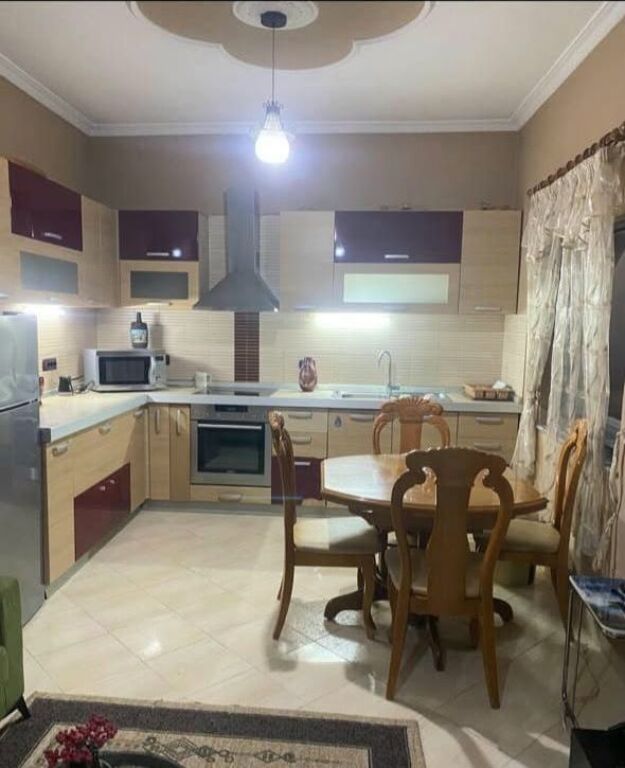 Affittasi Appartamento 1+1+1 Veranda