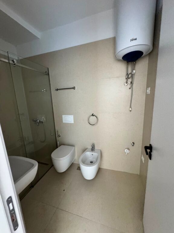 🏡 Apartament 1+1 për Shitje – Golem, Durrës