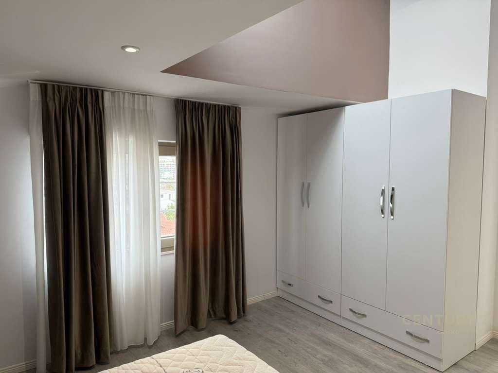 JEPET ME QIRA APARTAMENT 1+1 NE LAPRAKE, PAS SPITALIT USHTARAK❗️430 € /Muaj 40,000 Lekë /Muaj