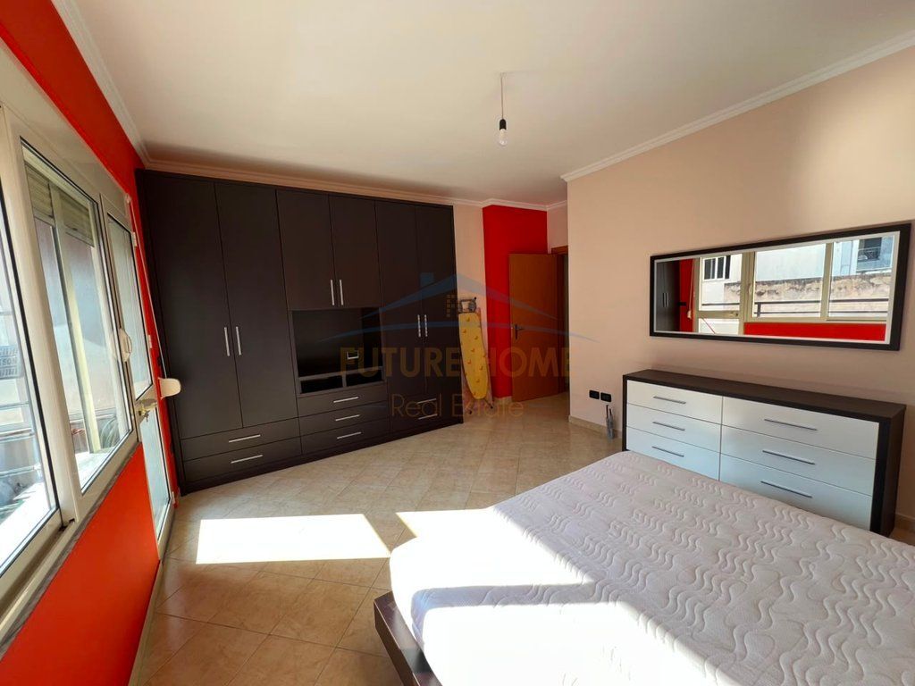 Jap me Qera, Apartament 2+1, Liqeni i Thate, Tirane.