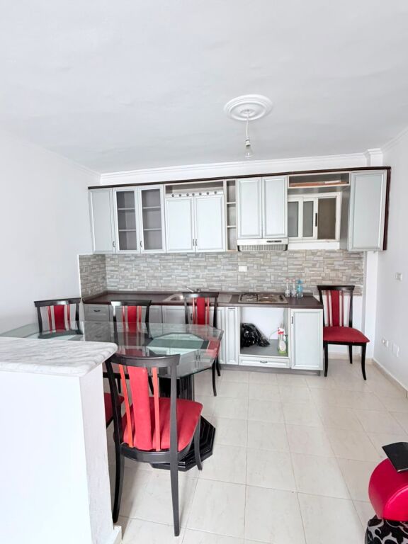 SHITET APARTAMENT 1+1 NE ZONEN E PLAZHIT, DURRES