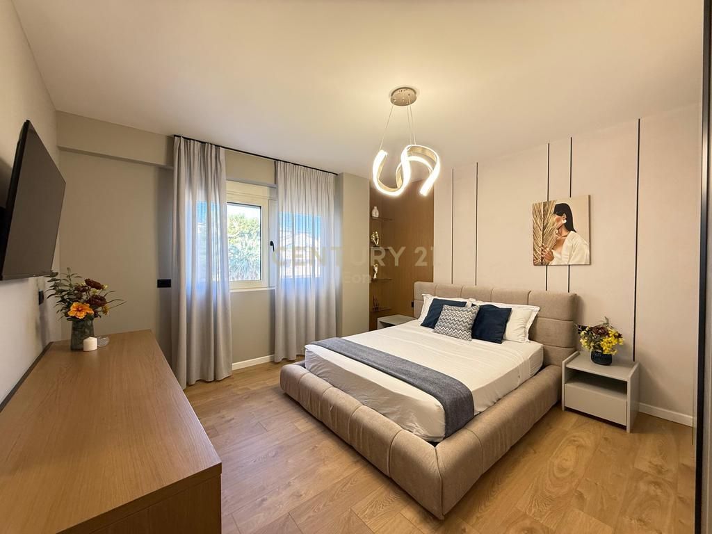 Apartament Modern 1+1 | Vetëm 10 metra nga deti