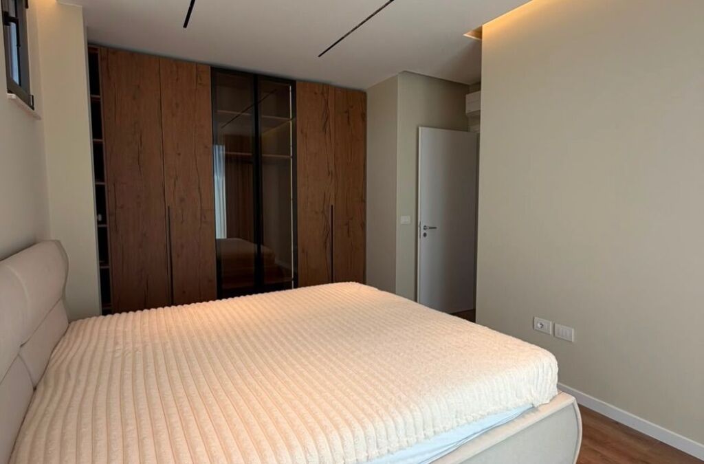 Apartment 2+1+Parking Space for sale at Lura Complex 5, Gjiri i Lalezit, Hamallaj, Durres.
