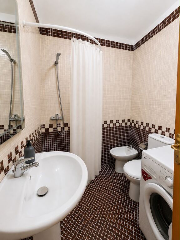 Apartment 2+1 for rent at Zogu i Zi!