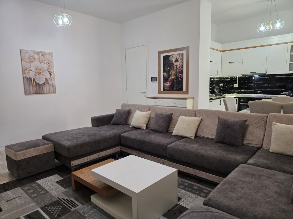 Apartment 2+1+2 for rent at Delijorgji Complex, Arrow Building, Kavaja Street, Square 21.