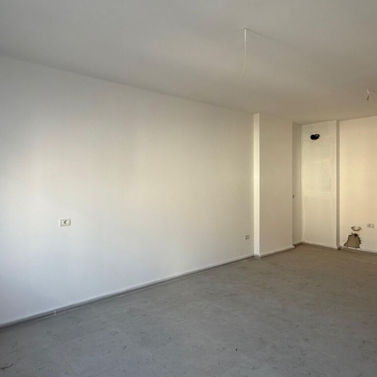 🏡 SHITET APARTAMENT 1+1 | PAZARI I RI