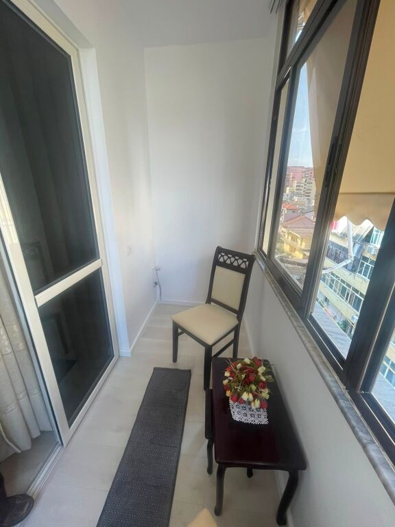 Apartament 2+1 me Qira Rruga e Kavajes Tirane