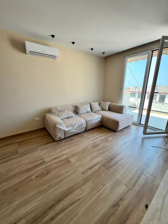 🏡 Apartament 1+1 për Shitje – Golem, Durrës